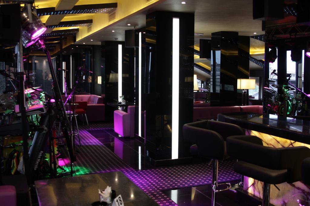 Orbis Design Hotel & Spa ปาราชิน ภายนอก รูปภาพ