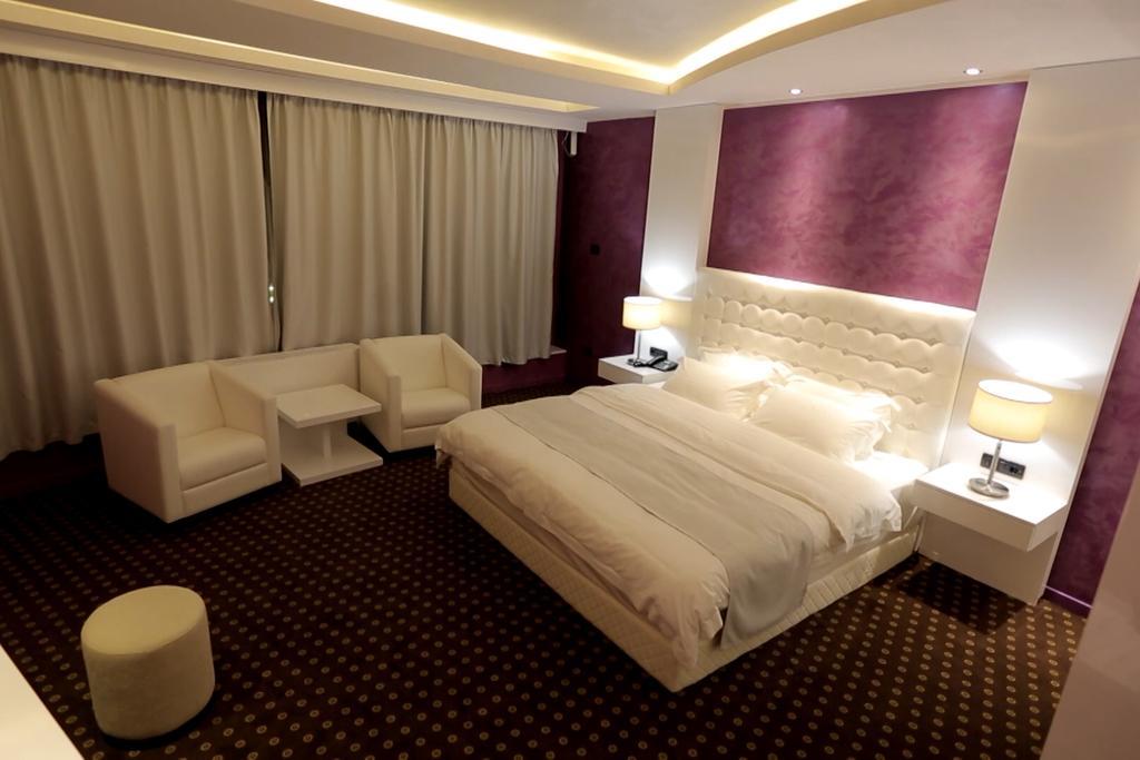 Orbis Design Hotel & Spa ปาราชิน ภายนอก รูปภาพ