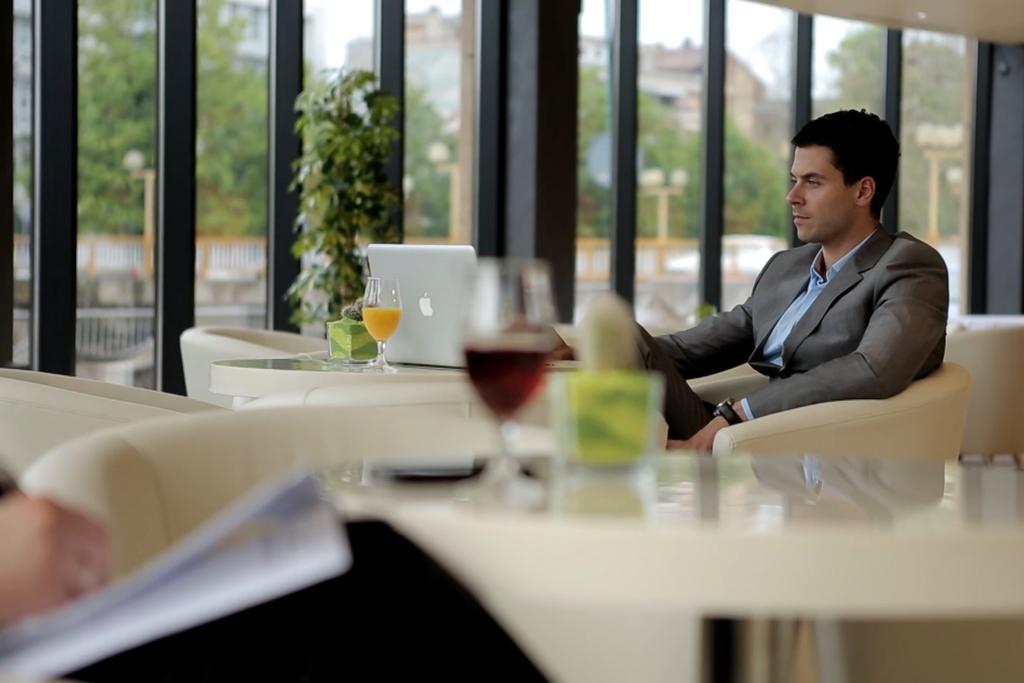 Orbis Design Hotel & Spa ปาราชิน ภายนอก รูปภาพ